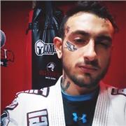 Mejora tu salud física mental y emocional 
Concéntrate y alcanza tus objetivos 
Acércate a mi para cumplir tus metas. 
Entrenamiento funcional personalizado 
defensa personal 
Entrenamiento específico 
Clases de jiujitsu, boxeo, muay Thai y grappl